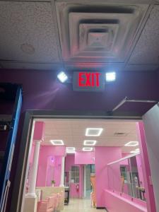 commercial-space-lighting-gallery40